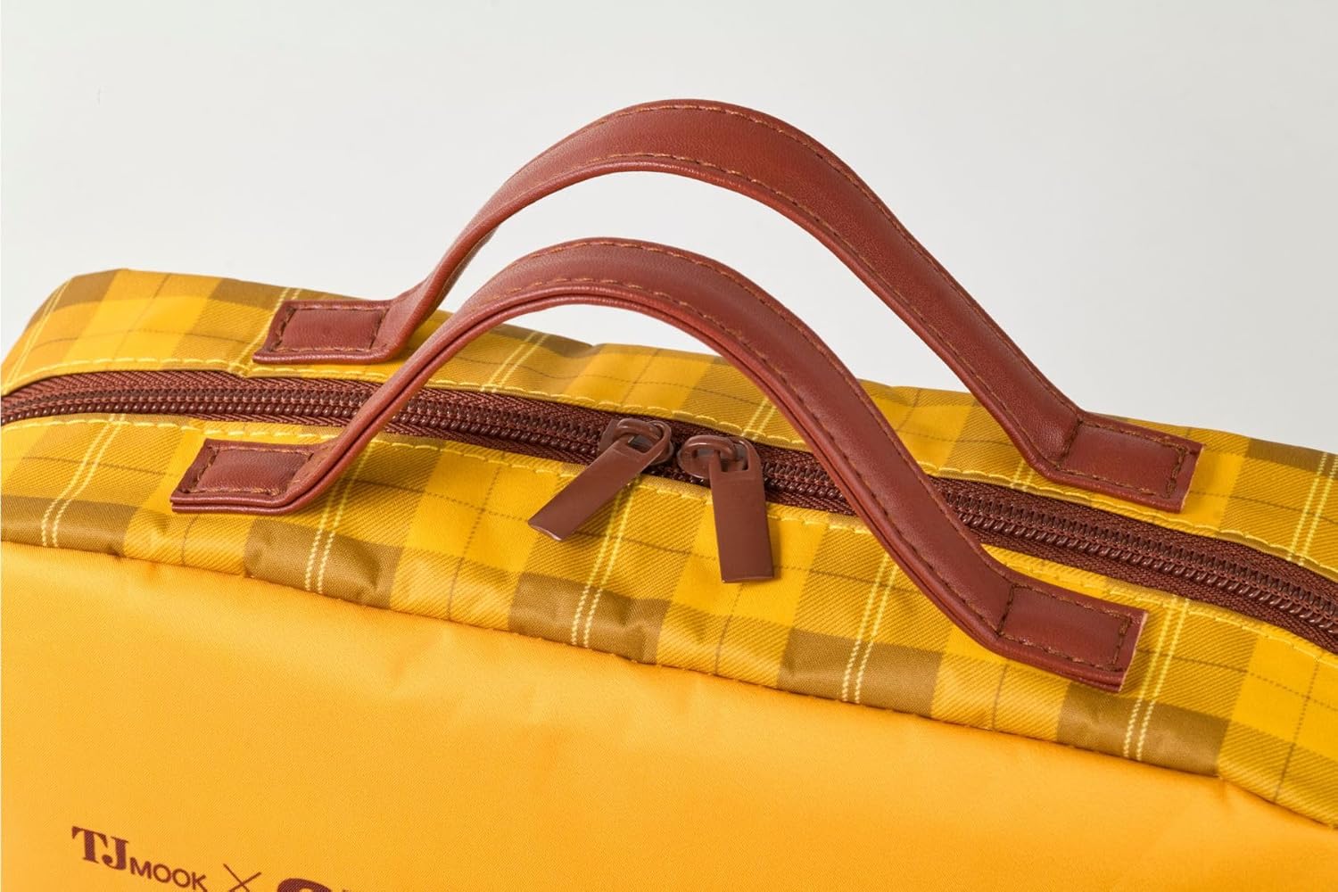 サクラクレパスの文具たち クレパス®100周年記念・文具ポーチBOOK (TJMOOK) - YIZY 日台雜貨 | 港產文創 | 潮流玩具 | 日本代購