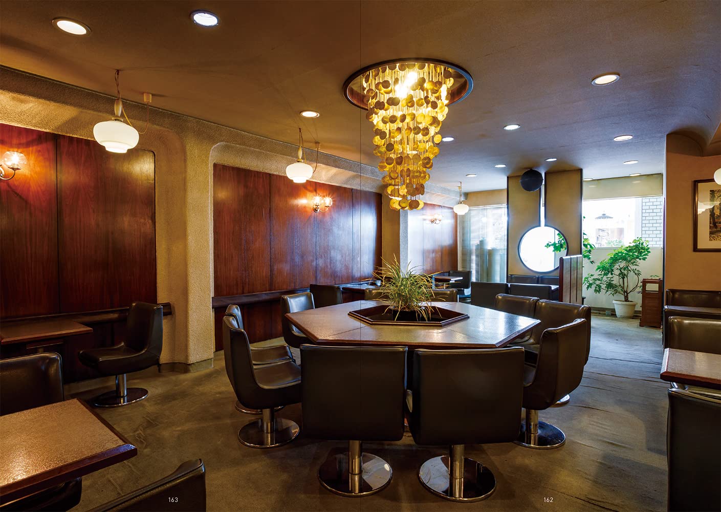 美しい純喫茶の写真集 - YIZY 日台雜貨 | 港產文創 | 潮流玩具 | 日本代購