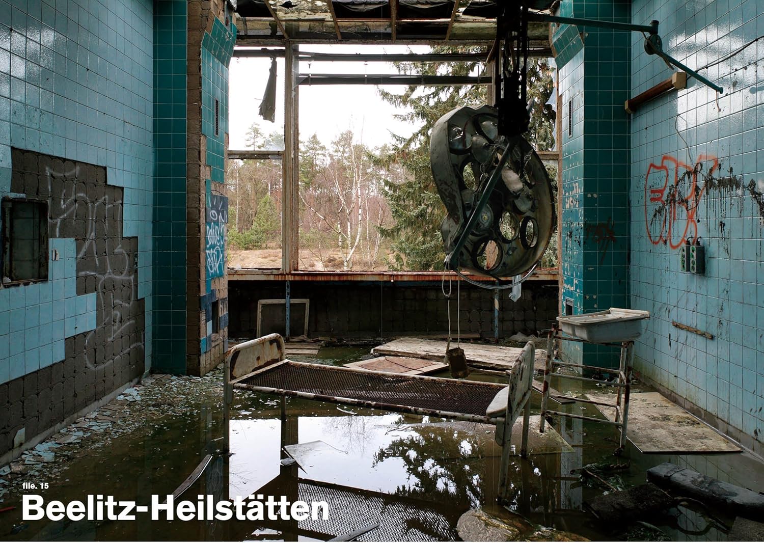 世界之廢墟 世界の廃墟 - YIZY