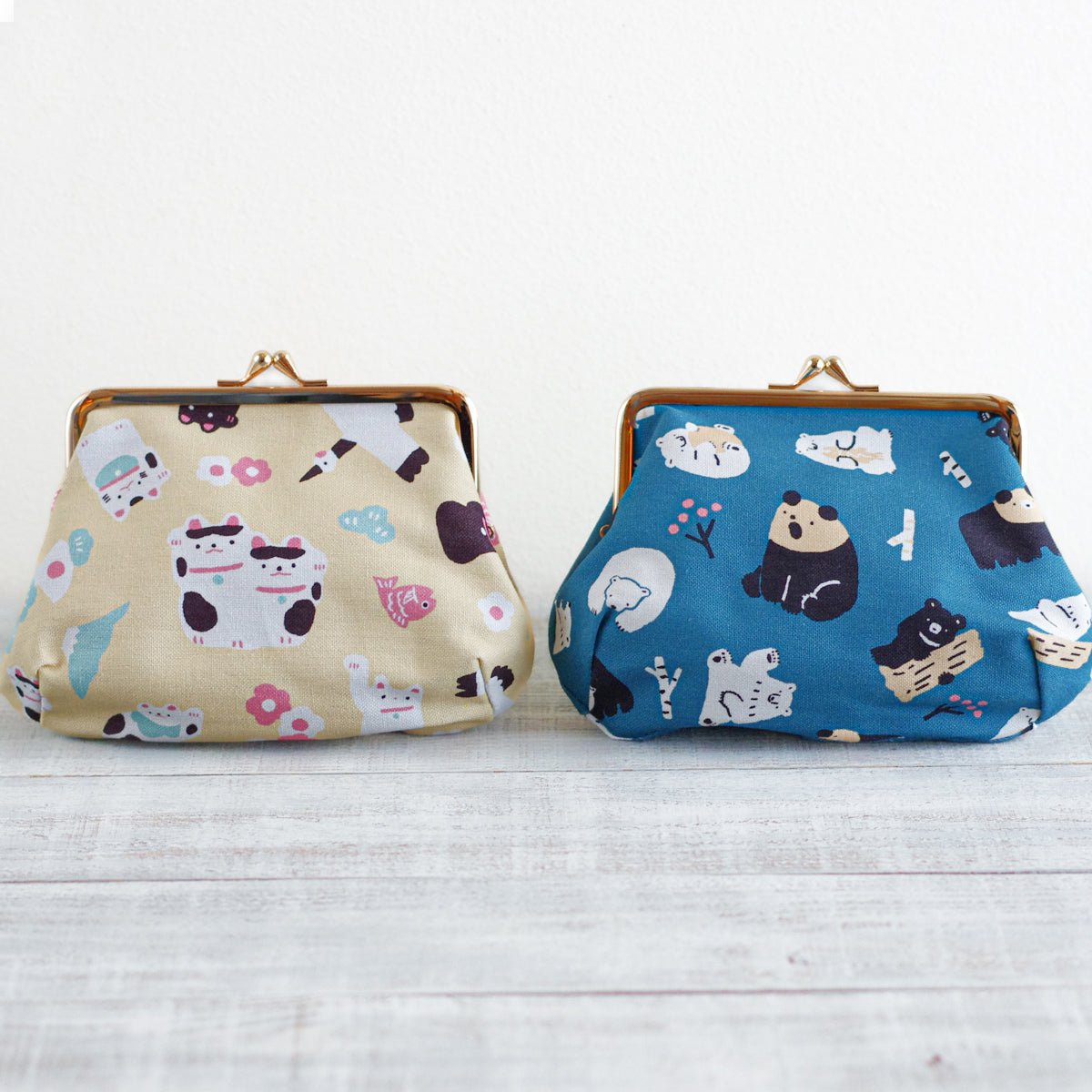 高旗將雄 帆布化妝包 熊 / 招財貓 - YIZY 日台雜貨 | 港產文創 | 潮流玩具 | 日本代購